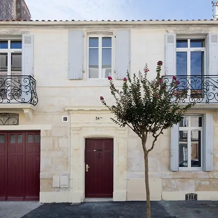 Magnifique T2 Classe Trois Etoiles, Hypercentre Rochefort, Arrivee Autonome Rochefort (Charente-Maritime)